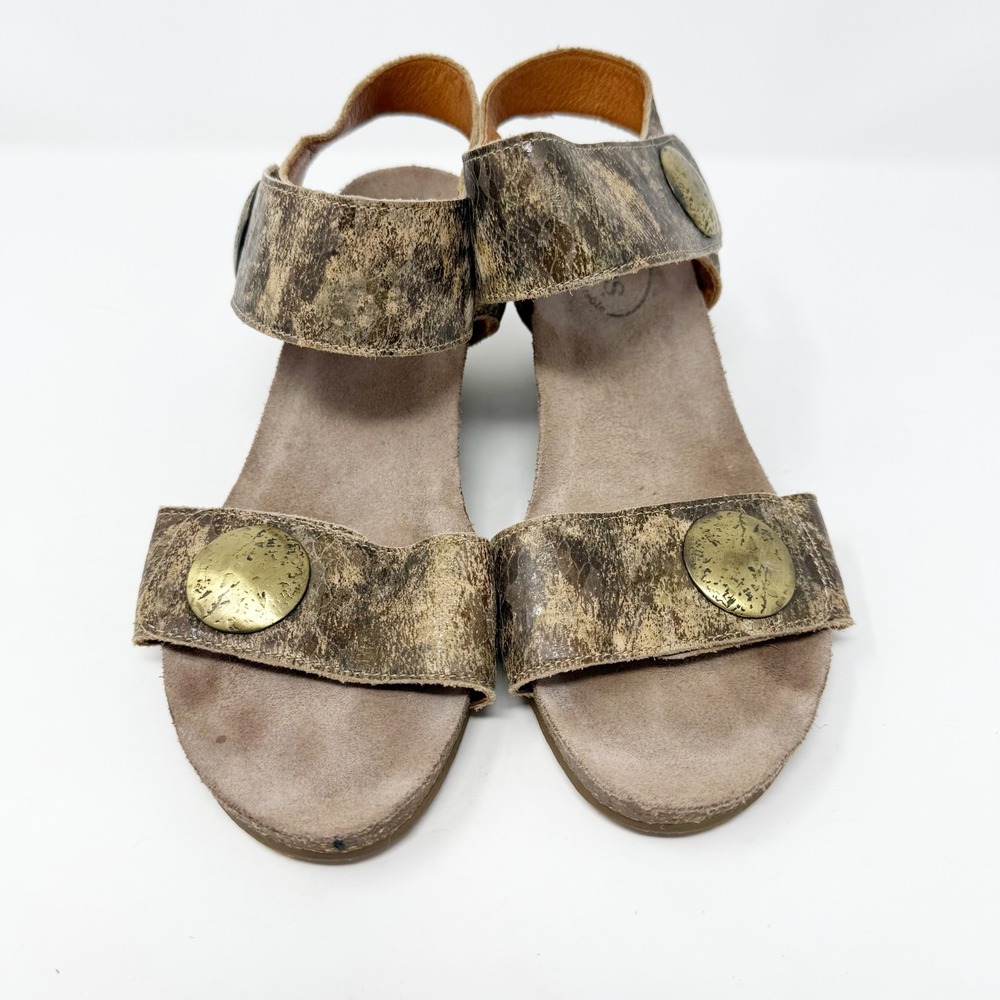 Taos Carousel‎ 2 Platform Wedge Sandal Metallic Brown Double Strap 7-7.5